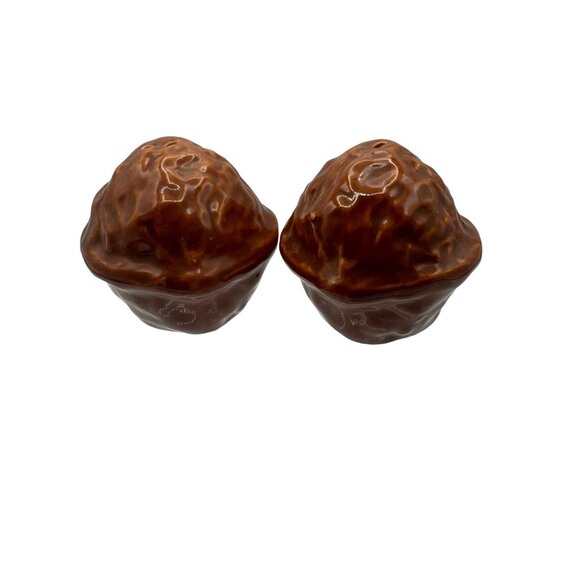 Vintage Brown Ceramic Walnut Shell Salt & Pepper Shakers - Picture 1 of 3